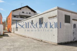 Hinterhof/ Lieferzone