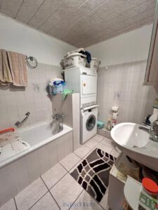 Badezimmer 1